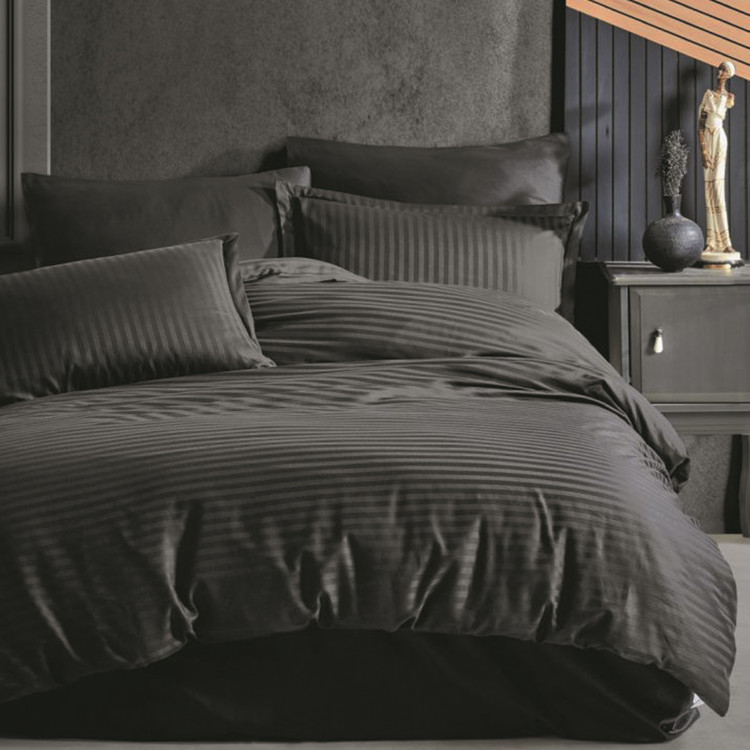 رو تختی هتلی تک نفره ترک قابل شستشو نوار دوزی کامل دوخت CNC سی ان سی در رنگ های متنوع رنگ توسی دو رو میباشد، یک رو توسی روشن و یک رو توسی تیره